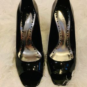 BCBGENERATION black peep toe heels size 7